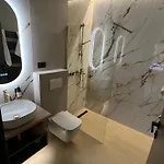 Sthedonist Luxury Pool Sea And Rock