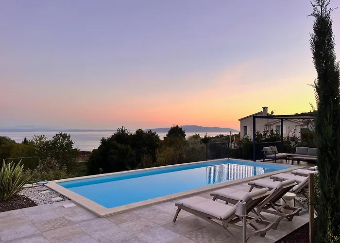 Apartment Sthedonist Luxury Pool Sea And Rock *