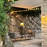 Sthedonist Luxury Pool Sea And Rock *