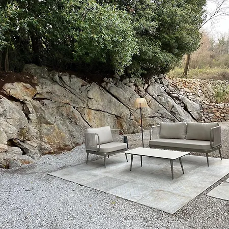 Sthedonist Luxury Pool Sea And Rock Poljane