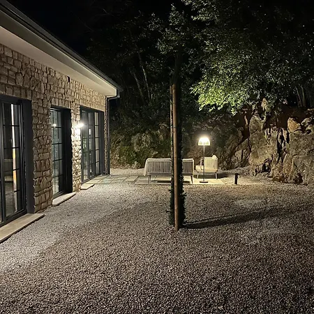 Sthedonist Luxury Pool Sea And Rock Poljane