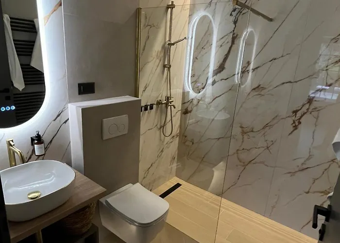 Sthedonist Luxury Pool Sea And Rock