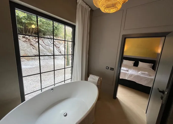 Apartament Sthedonist Luxury Pool Sea And Rock