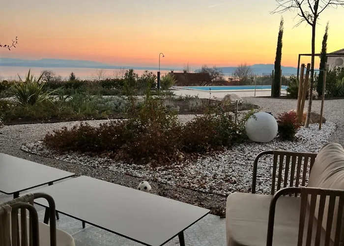 Apartament Sthedonist Luxury Pool Sea And Rock