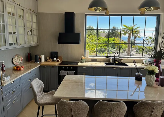 Apartament Sthedonist Luxury Pool Sea And Rock