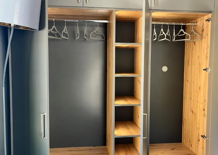 Sthedonist Luxury Pool Sea And Rock Poljane