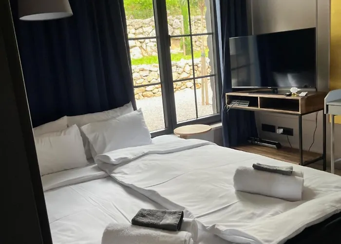 Apartament Sthedonist Luxury Pool Sea And Rock